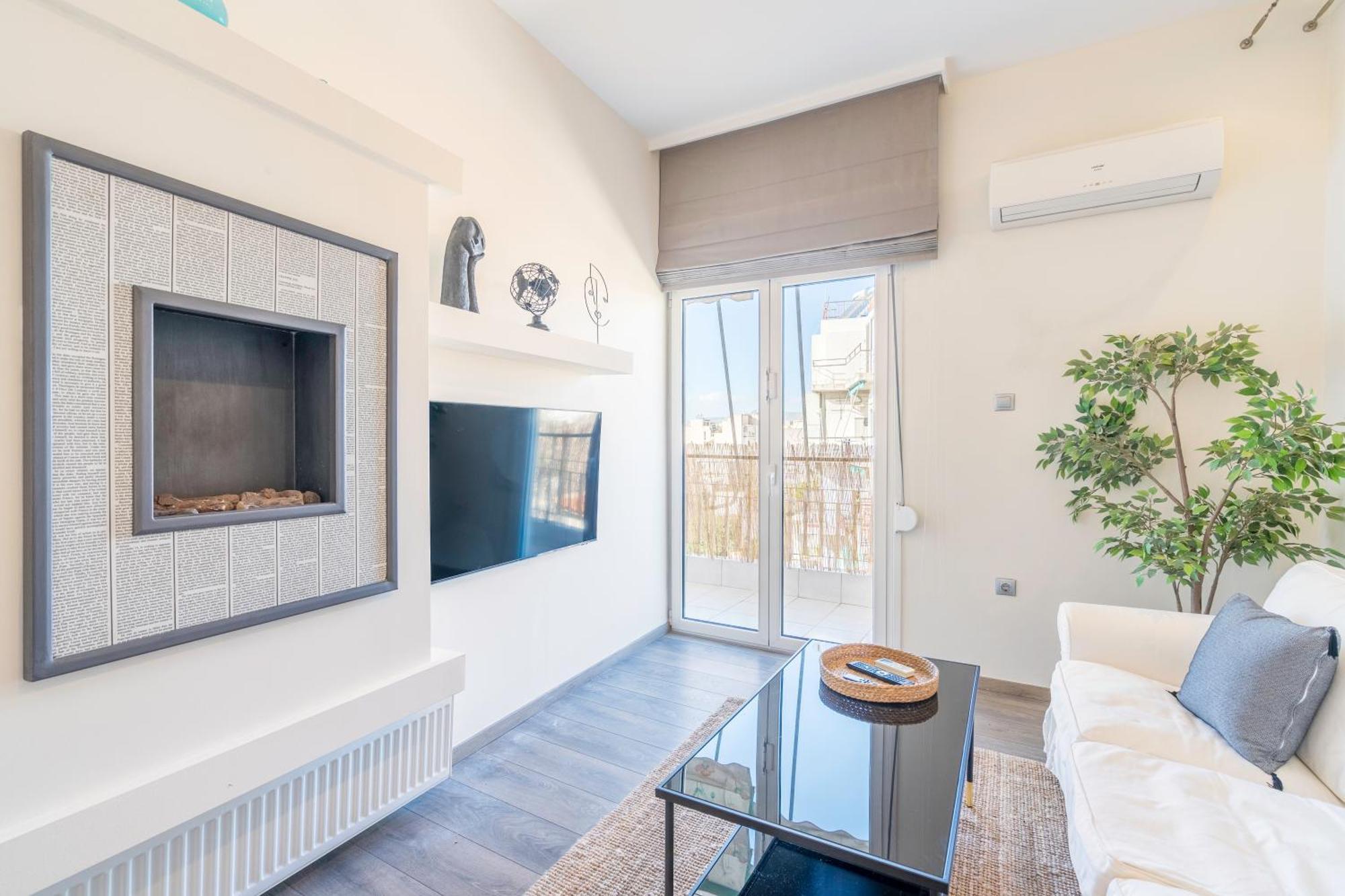 Oasis: Newly Renovated 2br In Center Апартаменты Афины